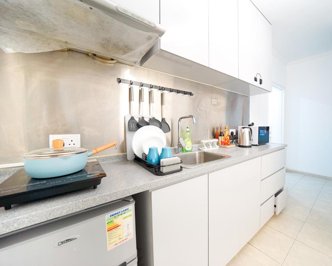 Shared Dormitory Wan Chai Road 187 ฮ่องกง ภายนอก รูปภาพ